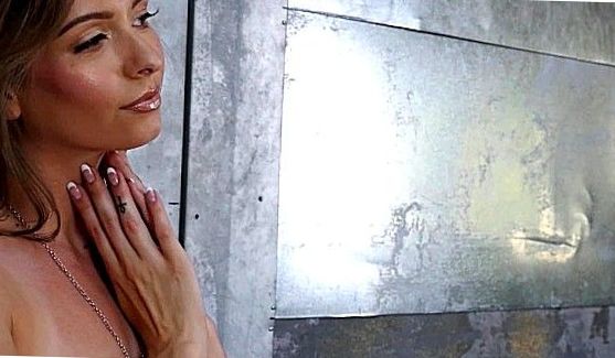 Голые Соло: Зрелая Kathy Klyne, порно видео