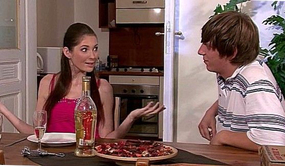 Dani Jensen - Телка трахается в ванной с парнем, порно видео