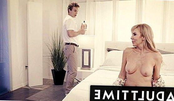 Julia Ann Sweet Blowjob, порно видео