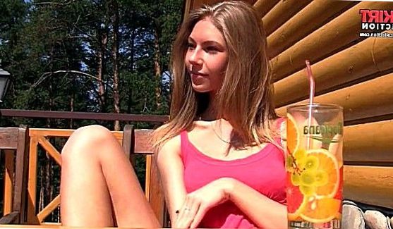 Alexis Fawx трахается на шезлонге, порно видео