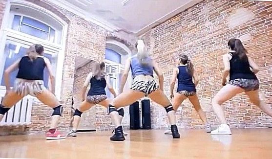 Молодые 18+: ДРОЧИЛКА, порно видео